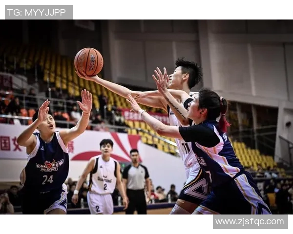 2014年CBA总决赛广东队与北京队的激烈对决回顾与分析 2014年CBA总决赛广东队与北京队的激烈对决回顾与分析